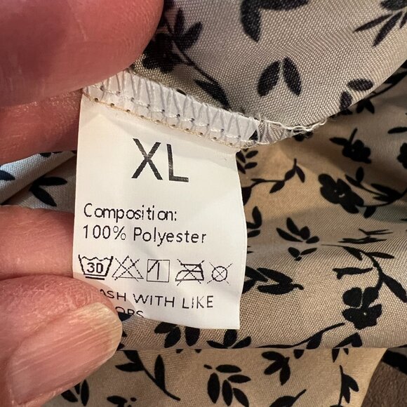 NWT Shein Ruffle neck, French floral print bare shoulder long sleeve shirt size - Picture 6 of 6